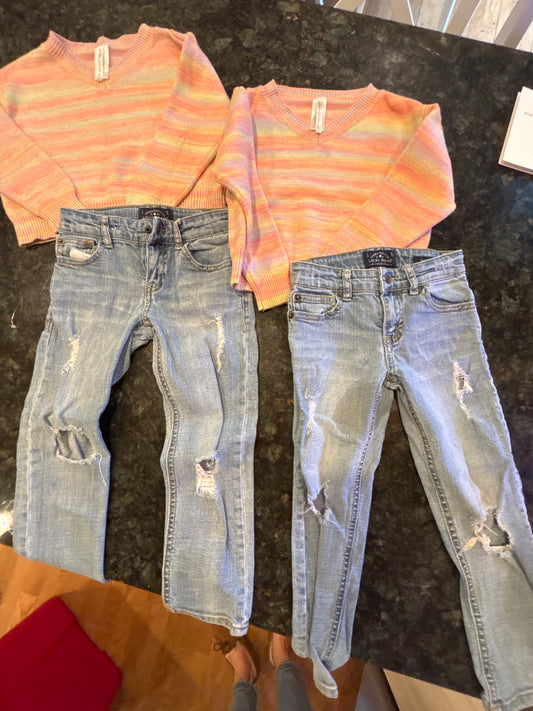 4/5 Lucky Jeans & 2 Pastel Sweaters