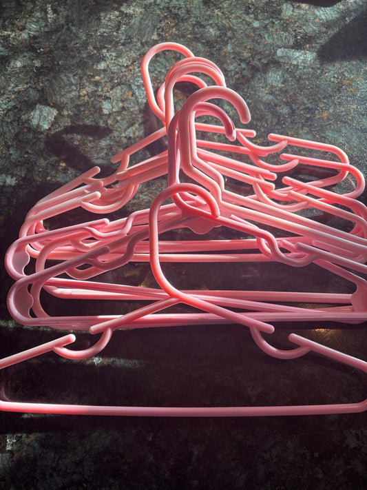 10 pink hangers