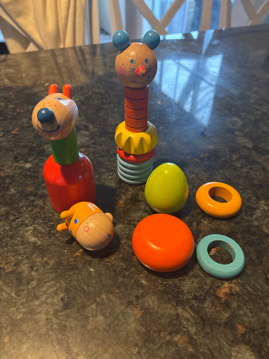 Wooden stacking animals