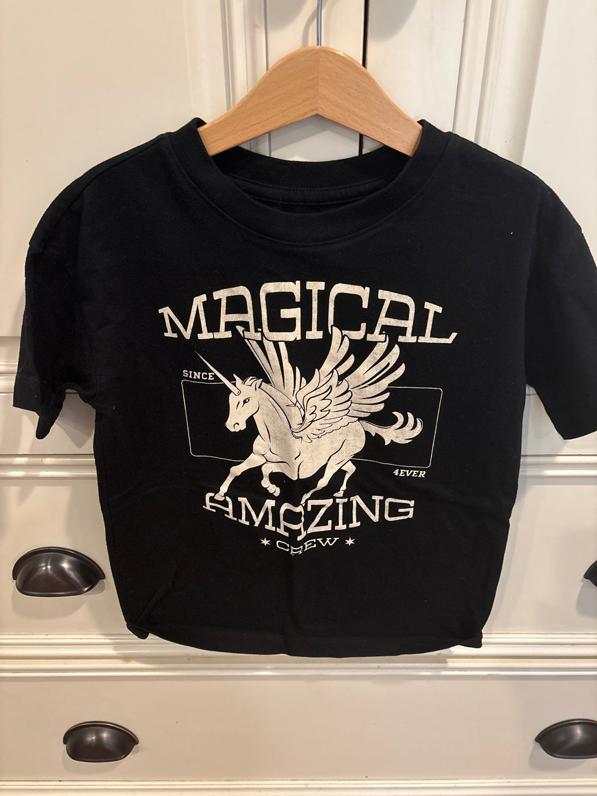 Unicorn T-Shirt 6/7 NWOT - size Youth - 6 (S)