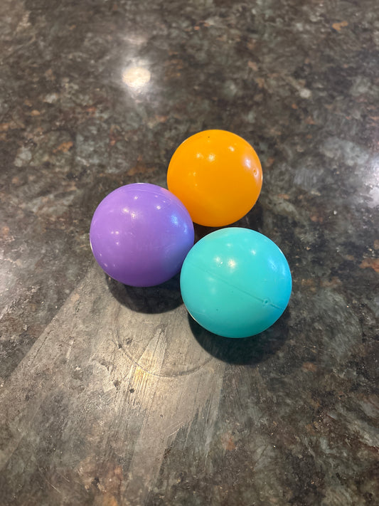 Plastic balls
