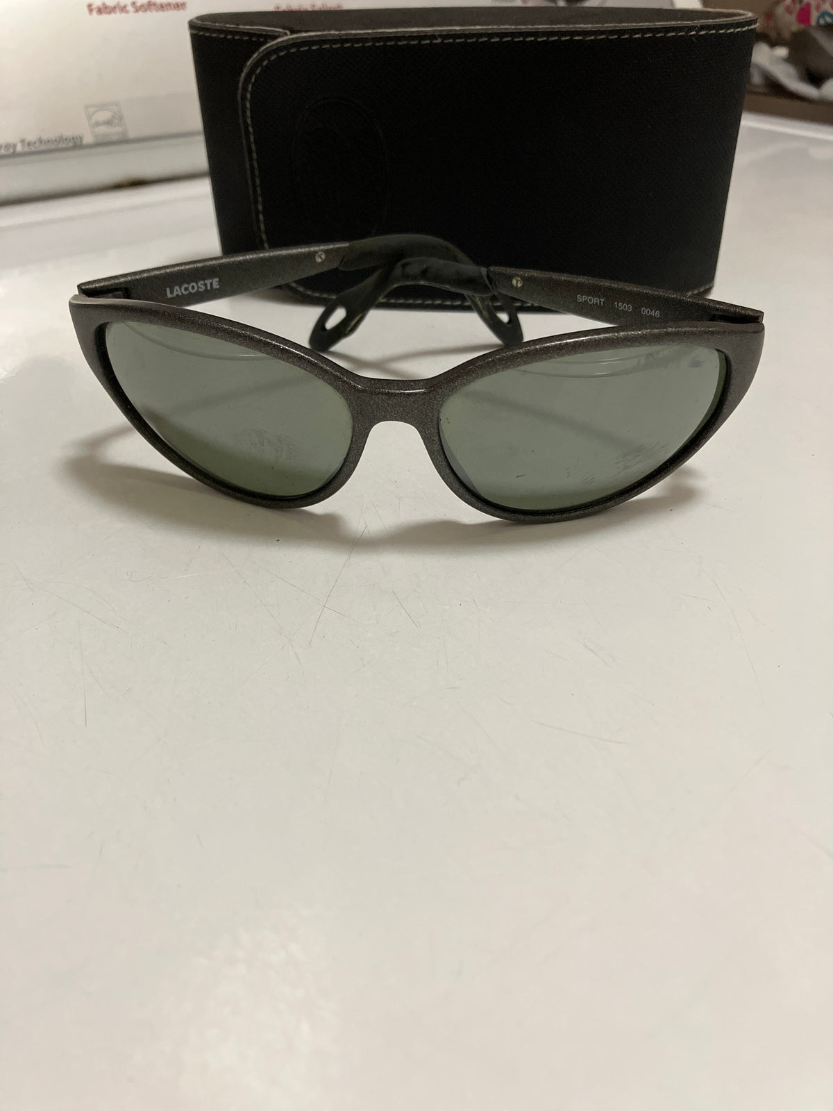EC vintage men's sun glasses & case (Lacoste)