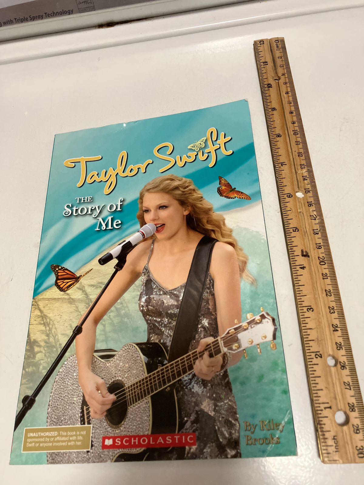Taylor Swift The story of Me (Scholastic)