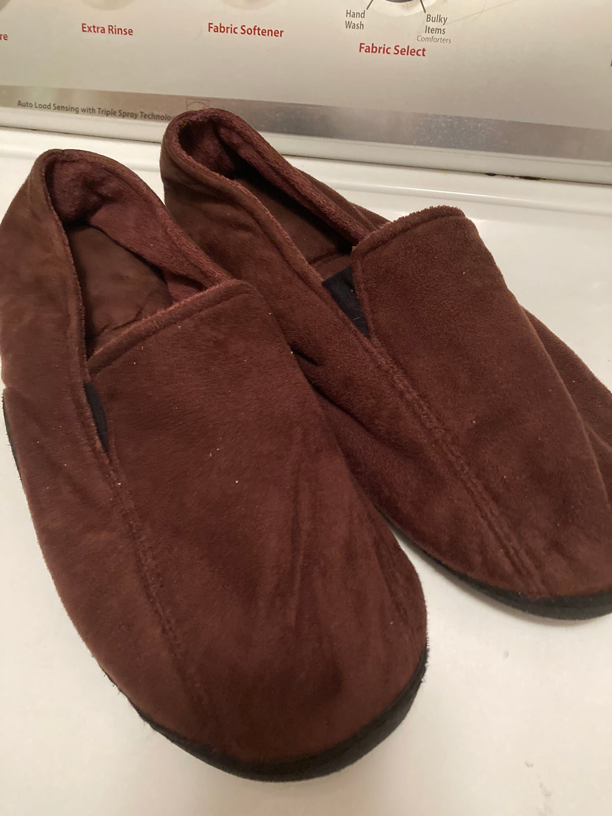 Brown Slippers Isotoner - size Shoes - Adult 11