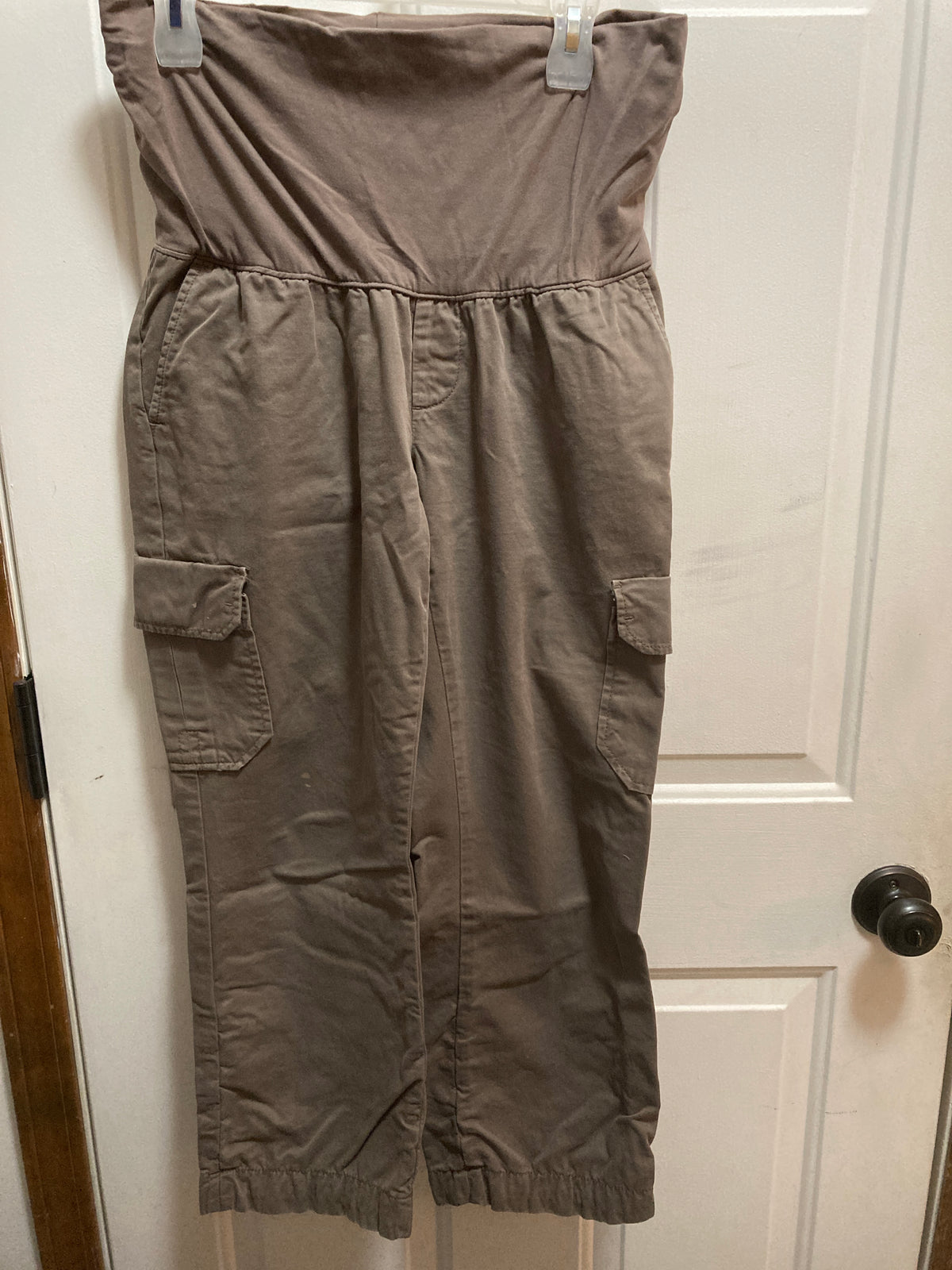 EUC Khaki cargo pants Size 4 Regular (GAP) - size Women - S (4/6)