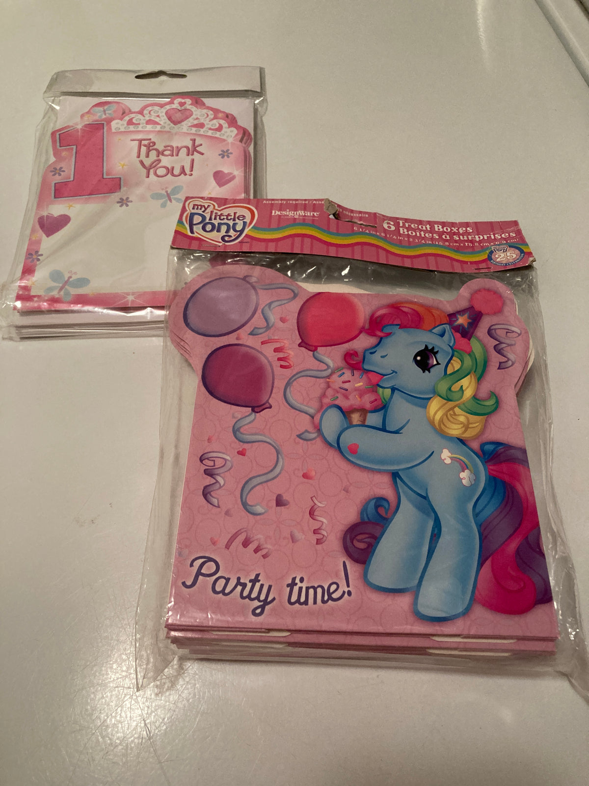 10 cards/envelopes & Treat boxes