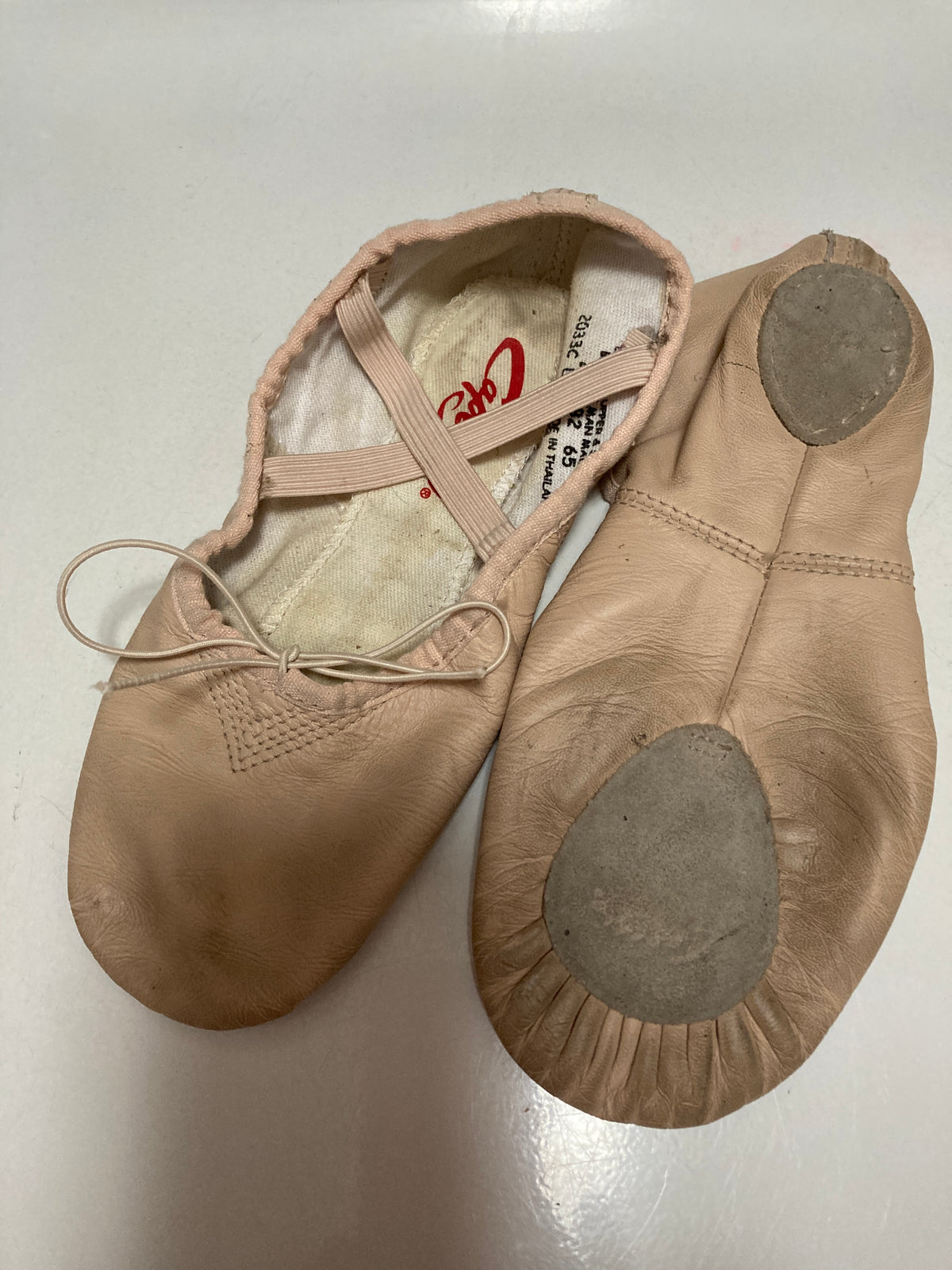 Leather split sole Ballet slipper (Capezio) - size Shoes - Kids 2 1/2