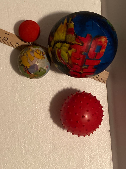 Random soft Play balls