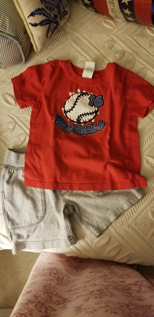 Red T-shirt Gray Shorts Sz 4T EUC - size Toddler - 4T